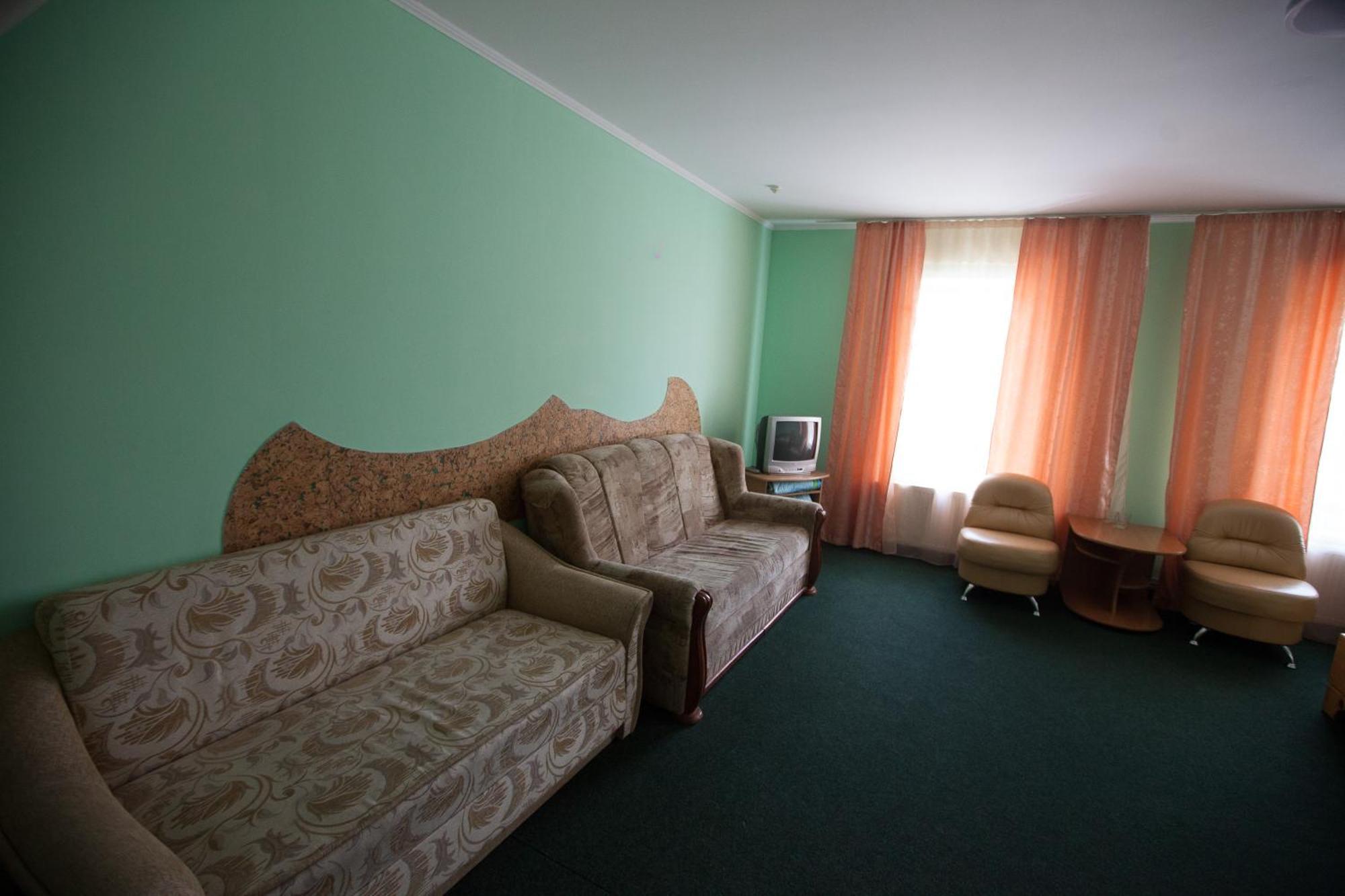 Formula 1 Motel Ивано-Франкивск Екстериор снимка