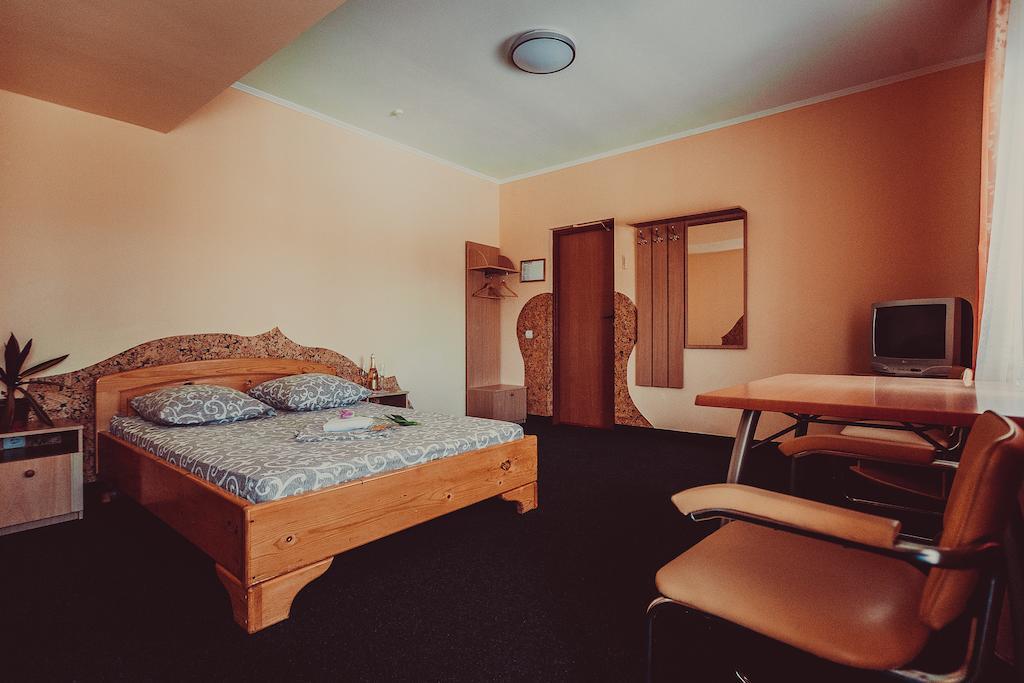 Formula 1 Motel Ивано-Франкивск Стая снимка